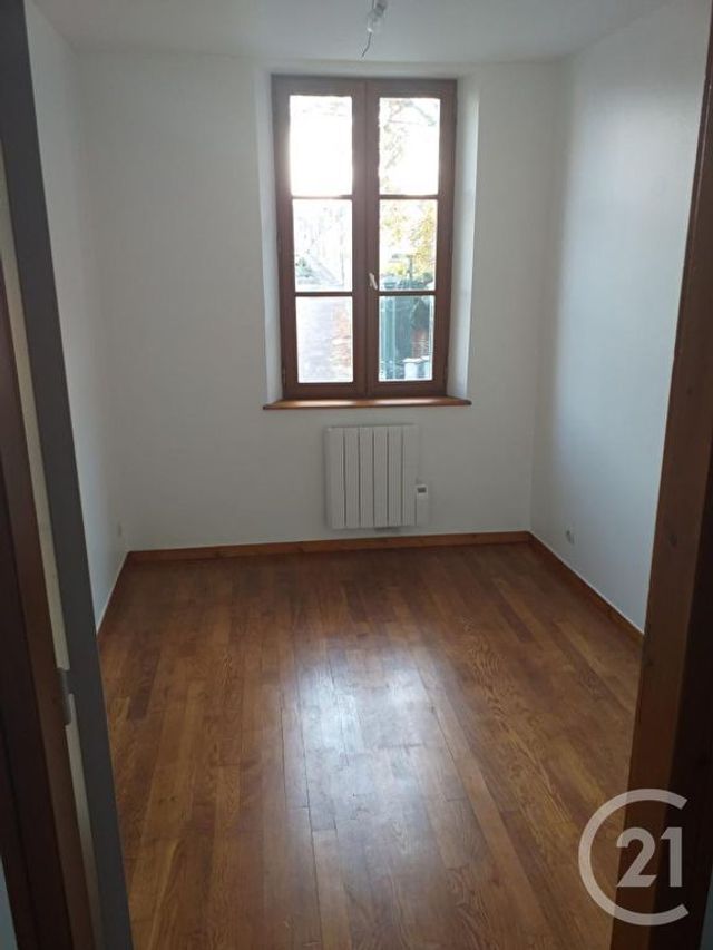 Appartement à louer - 3 pièces - 60,89 m2 - Bonneval - 28 - CENTRE