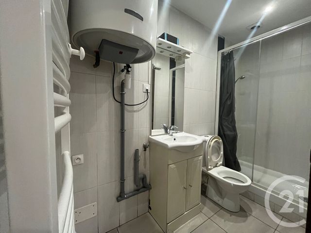 Appartement Studio &agrave; louer - 1 pi&egrave;ce - 25,40 m2 - Bonneval - 28 - CENTRE