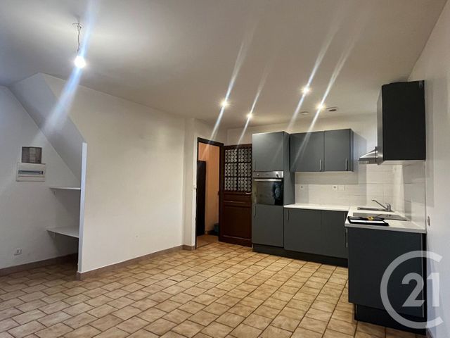 Appartement Studio &agrave; louer - 1 pi&egrave;ce - 25,40 m2 - Bonneval - 28 - CENTRE
