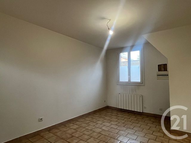 Appartement Studio &agrave; louer - 1 pi&egrave;ce - 25,40 m2 - Bonneval - 28 - CENTRE