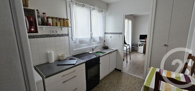 Appartement F1 à vendre - 1 pièce - 25 m2 - Chateaudun - 28 - CENTRE
