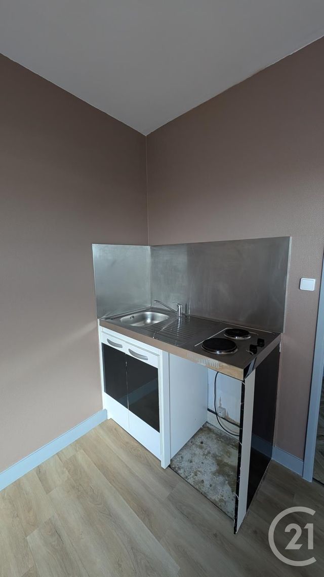 Appartement F1 &agrave; louer - 1 pi&egrave;ce - 16,72 m2 - Chateaudun - 28 - CENTRE