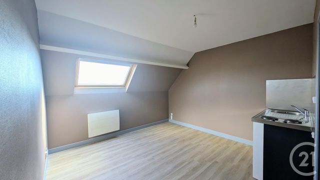 Appartement F1 &agrave; louer - 1 pi&egrave;ce - 16,72 m2 - Chateaudun - 28 - CENTRE