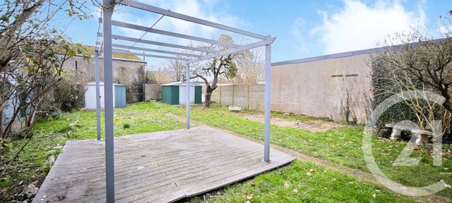 Maison à vendre - 3 pièces - 65,68 m2 - Chateaudun - 28 - CENTRE