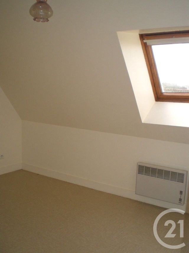 Appartement F3 à louer - 3 pièces - 40,21 m2 - Dangeau - 28 - CENTRE