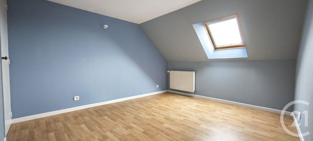 Appartement à vendre - 4 pièces - 134,45 m2 - Chateaudun - 28 - CENTRE