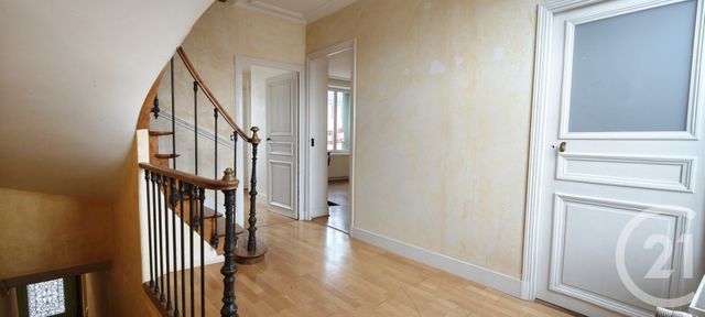 Appartement à vendre - 4 pièces - 134,45 m2 - Chateaudun - 28 - CENTRE