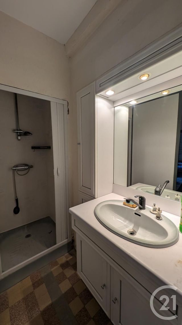 Maison &agrave; louer - 5 pi&egrave;ces - 91,36 m2 - Moisy - 41 - CENTRE