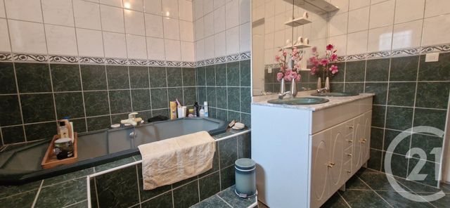 Maison &agrave; vendre - 5 pi&egrave;ces - 153,98 m2 - Chateaudun - 28 - CENTRE