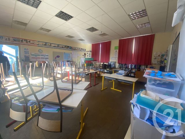 Maison &agrave; vendre - 8 pi&egrave;ces - 440 m2 - Cloyes Les Trois Rivieres - 28 - CENTRE