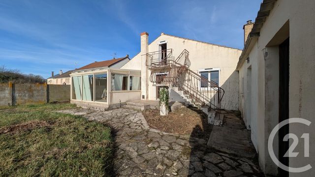 Maison à louer - 3 pièces - 79,59 m2 - La Chapelle Du Noyer - 28 - CENTRE