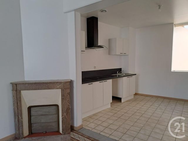 Maison &agrave; louer - 5 pi&egrave;ces - 113,14 m2 - Bonneval - 28 - CENTRE