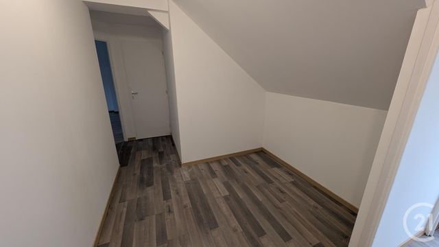 Maison &agrave; louer - 5 pi&egrave;ces - 113,14 m2 - Bonneval - 28 - CENTRE