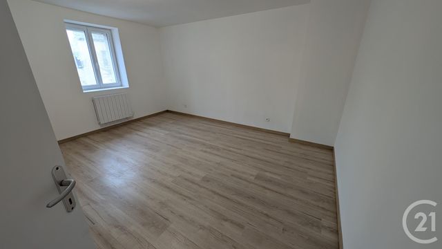 Maison &agrave; louer - 5 pi&egrave;ces - 113,14 m2 - Bonneval - 28 - CENTRE