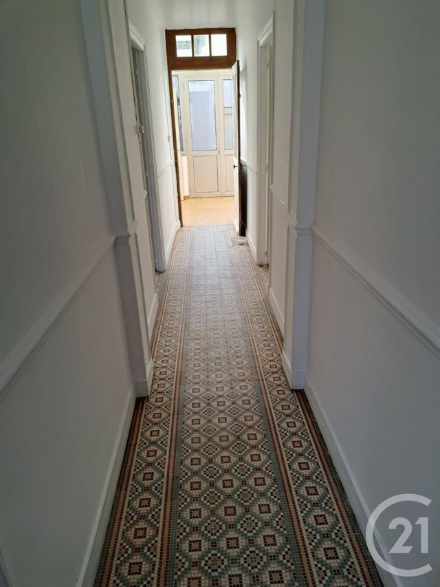 Maison &agrave; louer - 5 pi&egrave;ces - 113,14 m2 - Bonneval - 28 - CENTRE