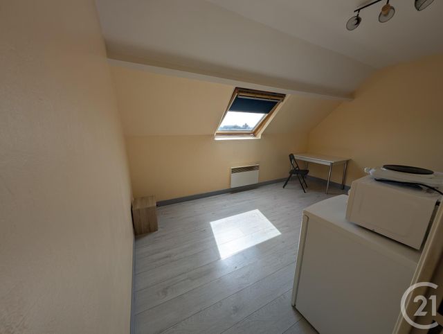 Appartement Studio &agrave; louer - 1 pi&egrave;ce - 25 m2 - Chateaudun - 28 - CENTRE