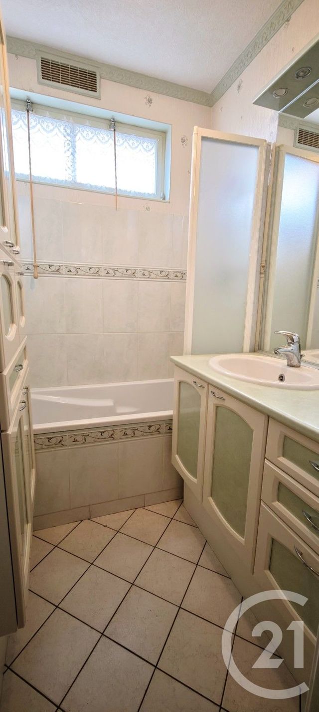 Maison &agrave; vendre - 6 pi&egrave;ces - 92,89 m2 - Donnemain St Mames - 28 - CENTRE