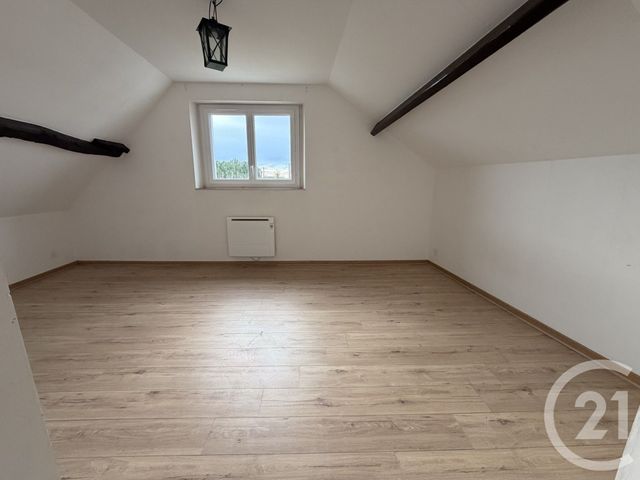 Maison &agrave; louer - 3 pi&egrave;ces - 90,50 m2 - Sancheville - 28 - CENTRE