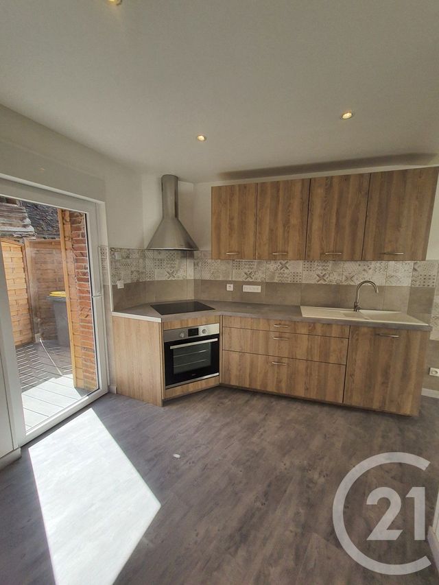 Maison &agrave; louer - 4 pi&egrave;ces - 92 m2 - Brou - 28 - CENTRE