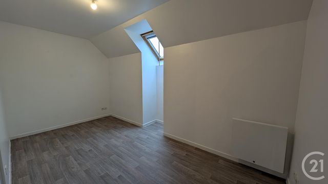 Maison &agrave; louer - 5 pi&egrave;ces - 99,39 m2 - Beauce La Romaine - 41 - CENTRE