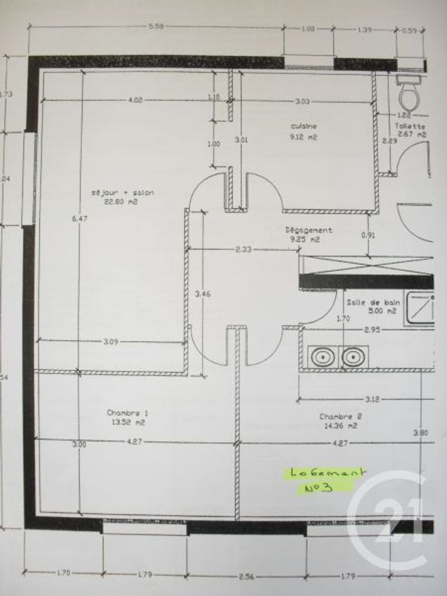 Appartement &agrave; louer - 3 pi&egrave;ces - 79,36 m2 - Jallans - 28 - CENTRE