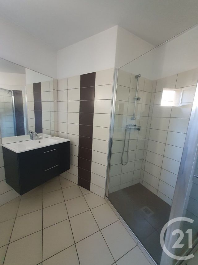 Appartement F2 &agrave; vendre - 2 pi&egrave;ces - 65,08 m2 - Chateaudun - 28 - CENTRE