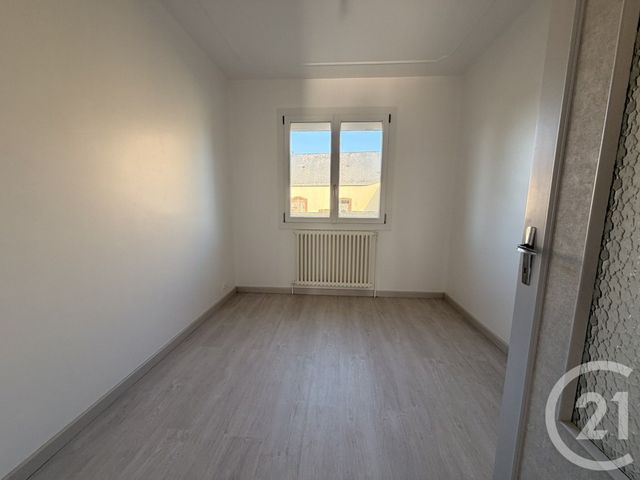 Maison &agrave; louer - 10 pi&egrave;ces - 189,85 m2 - Pre St Martin - 28 - CENTRE