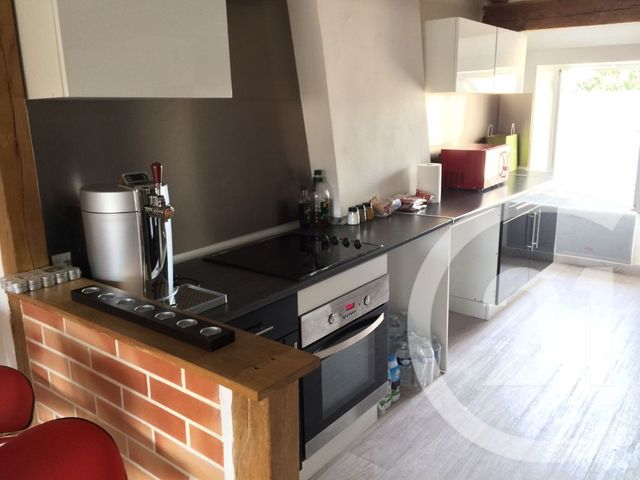 Appartement &agrave; louer - 2 pi&egrave;ces - 50,60 m2 - Chateaudun - 28 - CENTRE