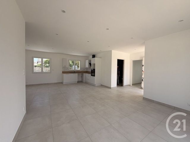 Maison &agrave; louer - 4 pi&egrave;ces - 83,20 m2 - Dancy - 28 - CENTRE