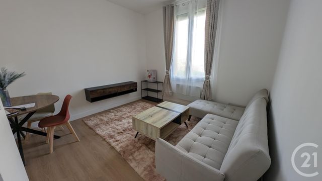 Appartement F3 &agrave; louer - 3 pi&egrave;ces - 52,46 m2 - Chateaudun - 28 - CENTRE