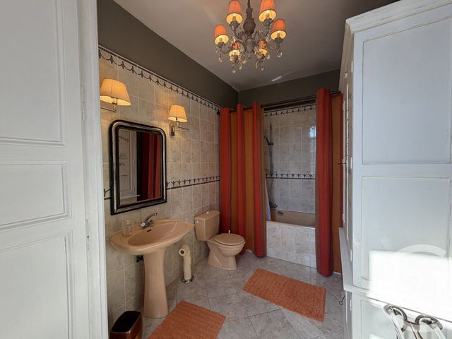 Maison &agrave; vendre - 7 pi&egrave;ces - 258,16 m2 - Chateaudun - 28 - CENTRE