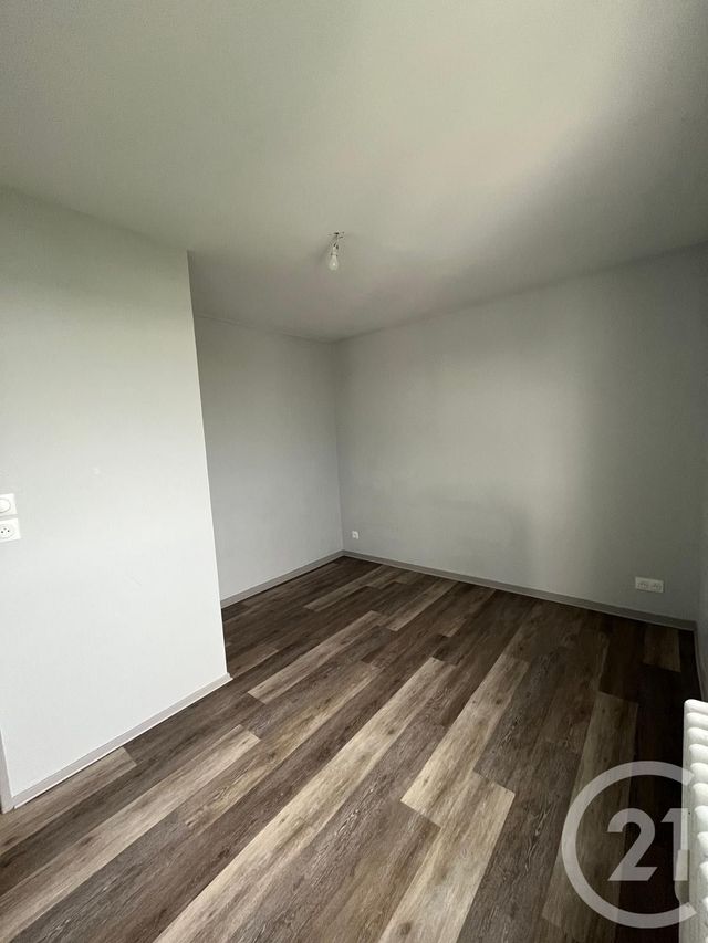 Appartement F3 &agrave; vendre - 3 pi&egrave;ces - 66,83 m2 - Chateaudun - 28 - CENTRE