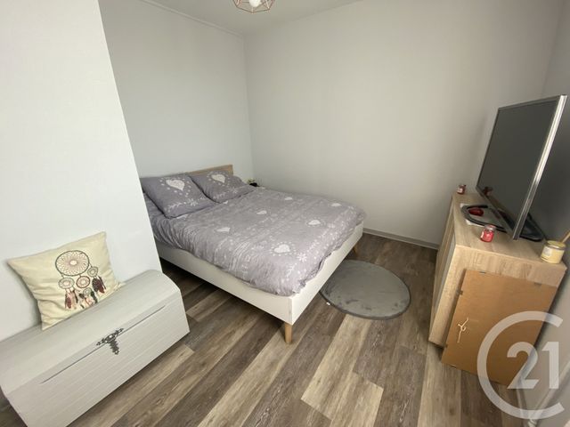 Appartement F3 &agrave; vendre - 3 pi&egrave;ces - 66,83 m2 - Chateaudun - 28 - CENTRE