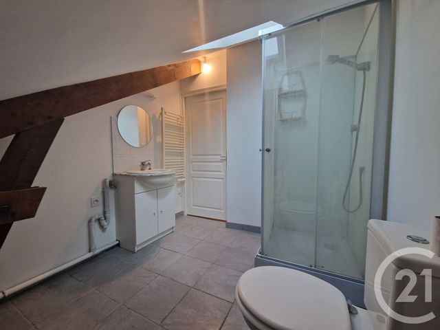Appartement &agrave; louer - 2 pi&egrave;ces - 33,85 m2 - Chateaudun - 28 - CENTRE