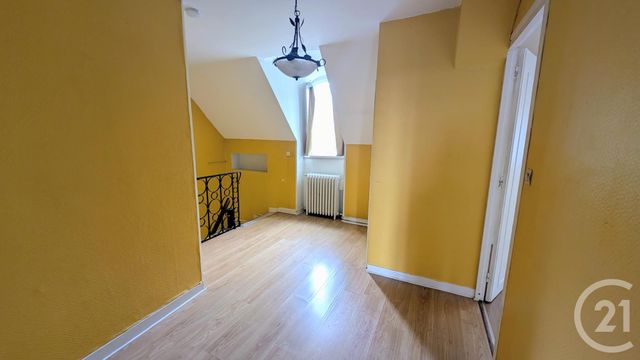 Appartement F4 &agrave; louer - 4 pi&egrave;ces - 143,46 m2 - Chateaudun - 28 - CENTRE
