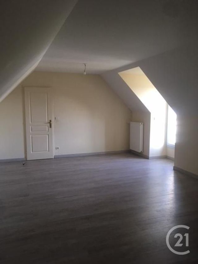Maison &agrave; louer - 5 pi&egrave;ces - 127,46 m2 - Beauce La Romaine - 41 - CENTRE