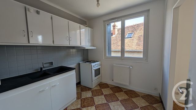 Appartement F2 &agrave; louer - 2 pi&egrave;ces - 32,36 m2 - Chateaudun - 28 - CENTRE