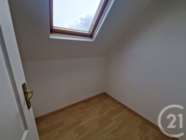 Appartement &agrave; louer - 4 pi&egrave;ces - 60,29 m2 - Sancheville - 28 - CENTRE