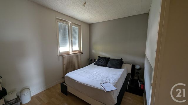 Maison &agrave; louer - 3 pi&egrave;ces - 54 m2 - Chateaudun - 28 - CENTRE