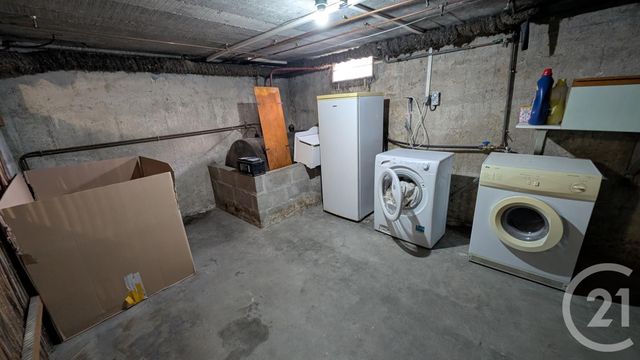 Maison &agrave; louer - 3 pi&egrave;ces - 54 m2 - Chateaudun - 28 - CENTRE