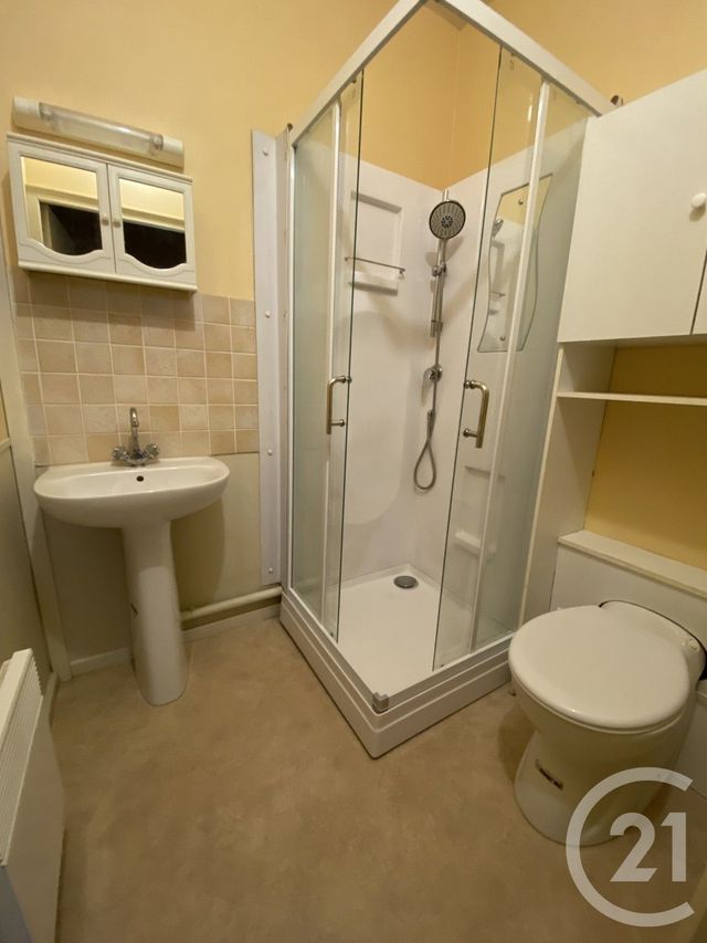 Appartement &agrave; louer - 2 pi&egrave;ces - 32,16 m2 - Chateaudun - 28 - CENTRE
