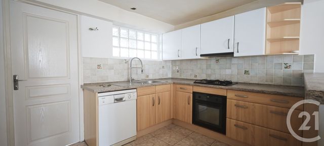 Appartement &agrave; vendre - 3 pi&egrave;ces - 95,42 m2 - Chateaudun - 28 - CENTRE