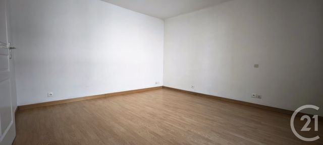 Appartement &agrave; vendre - 3 pi&egrave;ces - 95,42 m2 - Chateaudun - 28 - CENTRE