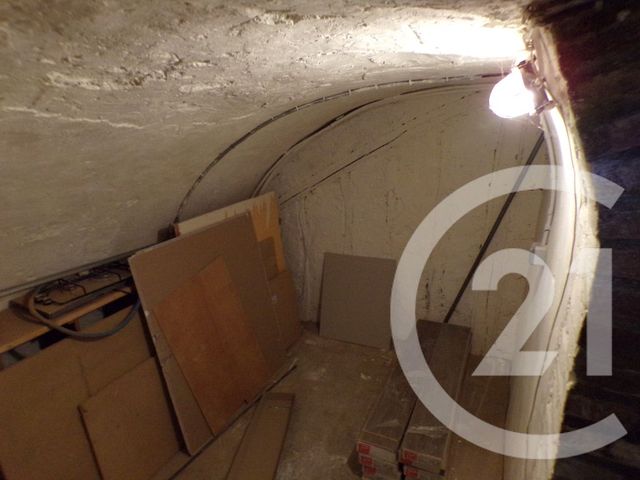 Maison &agrave; louer - 3 pi&egrave;ces - 61,16 m2 - Chateaudun - 28 - CENTRE