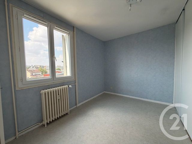 Appartement &agrave; vendre - 3 pi&egrave;ces - 70,55 m2 - Chateaudun - 28 - CENTRE