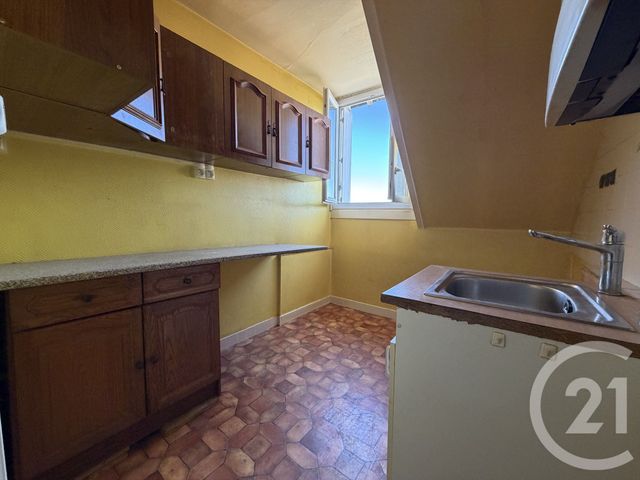 Appartement &agrave; vendre - 2 pi&egrave;ces - 37,67 m2 - Chateaudun - 28 - CENTRE
