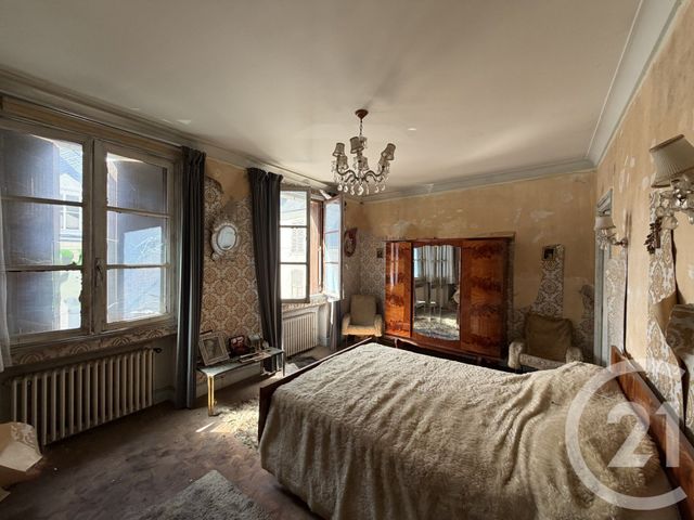 Maison &agrave; vendre - 7 pi&egrave;ces - 177,38 m2 - Chateaudun - 28 - CENTRE