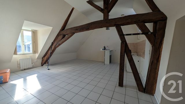Appartement F2 &agrave; louer - 2 pi&egrave;ces - 45 m2 - Chateaudun - 28 - CENTRE