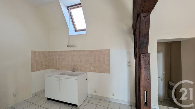 Appartement F2 &agrave; louer - 2 pi&egrave;ces - 45 m2 - Chateaudun - 28 - CENTRE
