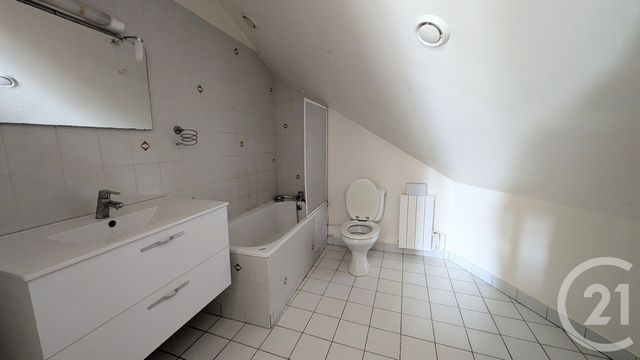 Appartement F2 &agrave; louer - 2 pi&egrave;ces - 45 m2 - Chateaudun - 28 - CENTRE